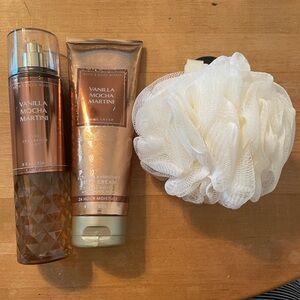 NWT - Bath & Body Works Vanilla Mocha Martini Set